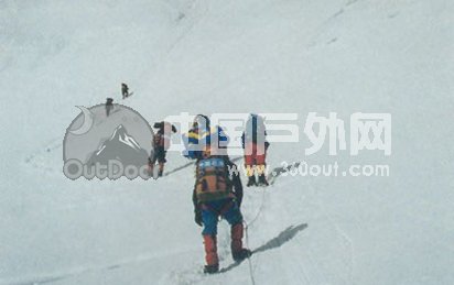 攀登珠峰50年