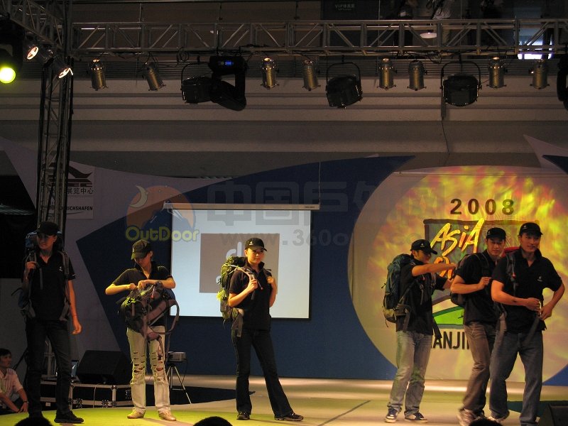 2008亚洲户外运动展服装秀