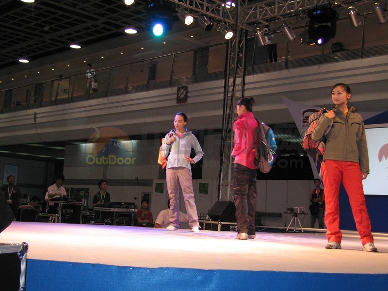 2008亚洲户外运动展服装秀