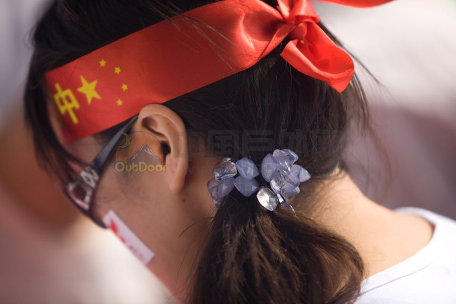 德国徒步摄影师零距离接触奥运火炬(组图)