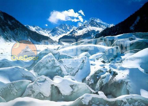 梦柯冰川攀登活动7月9日开幕
