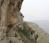 山东潍坊地区未开发岩壁