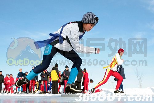 新疆速度滑冰比赛2月8日举行