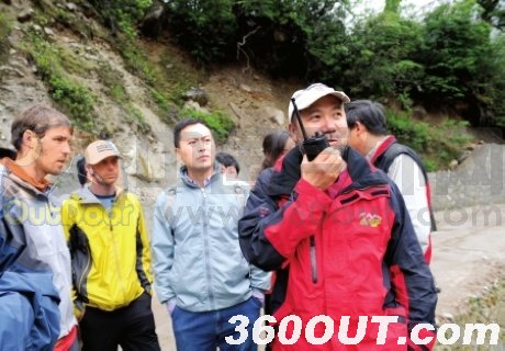 王勇峰率队将与美方联合搜救失踪登山者