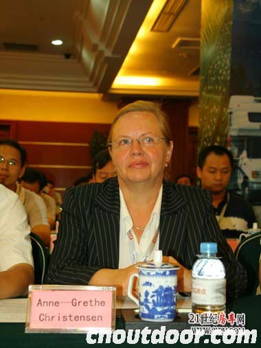 [首届回顾] 丹麦露营局秘书长安妮参加2008中国首届露营旅游论坛