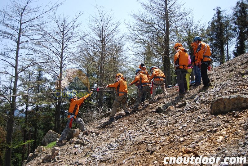 宁海建立户外救援队做好登山步道安全工作