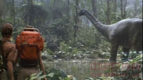 美国探险队计划去非洲丛林寻找一条活恐龙