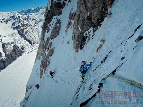 8611米“狂暴之山”——乔戈里峰的凶险与激情