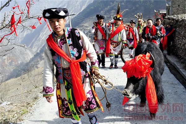 探访神秘的古羌传统“夬儒”节