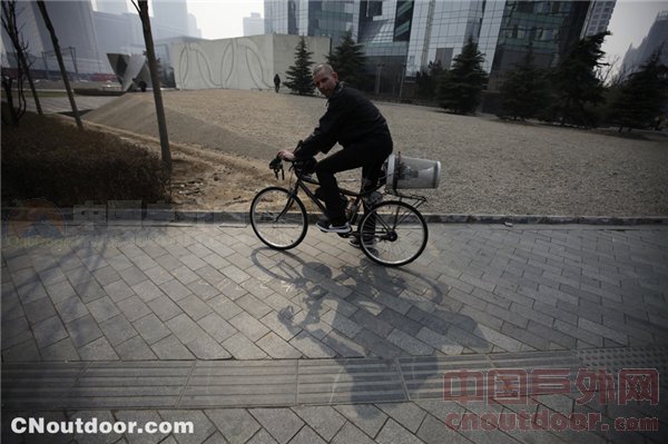 英报：雾霾致大量外国人离开北京