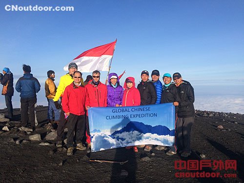 2016华人共攀高峰活动在印度尼西亚圆满结束