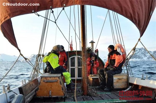 探访北极圈以北的寒冬生活 挪威北部小镇船匠的日常