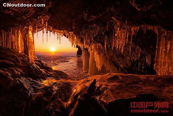 全球超乎想象的洞穴之美