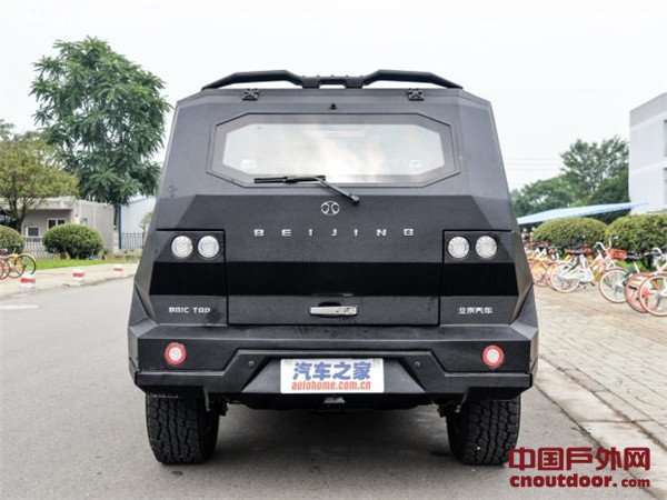 拥有防卫能力 北京汽车BJ80捍卫者版