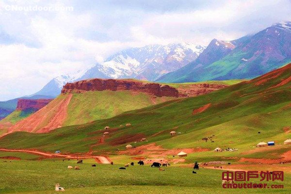 新疆发布十一假期旅游提示