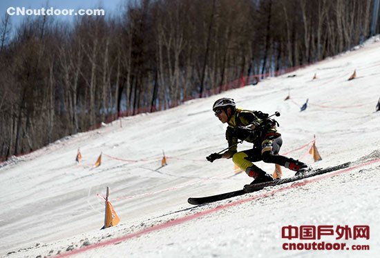 2018滑雪登山世界杯将在崇礼县万龙滑雪场举办