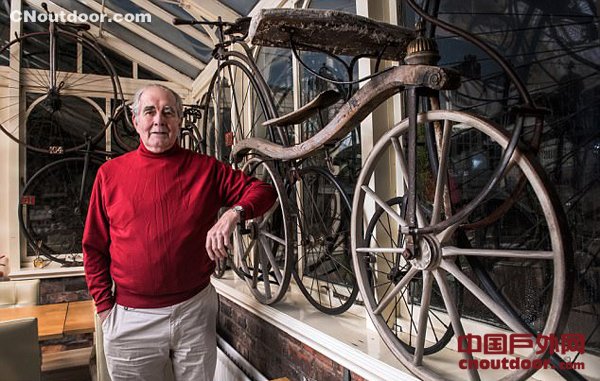 英国最古老自行车被发现 已有199年历史