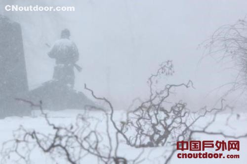 加州华裔男子滑雪意外身亡 另有5人遇雪崩受伤