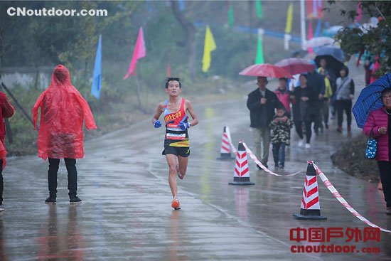 2018国家登山健身步道联赛（河南新县站）举行