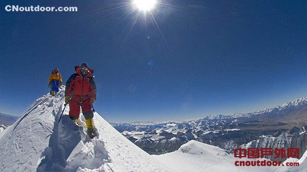 西藏体育局：进藏登山须经审批 违规将罚五千至三万元