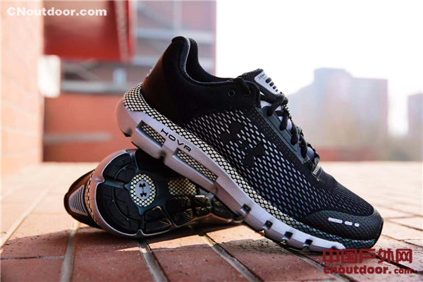 终于等到你  安德玛国内发售UA HOVR INFINITE跑鞋