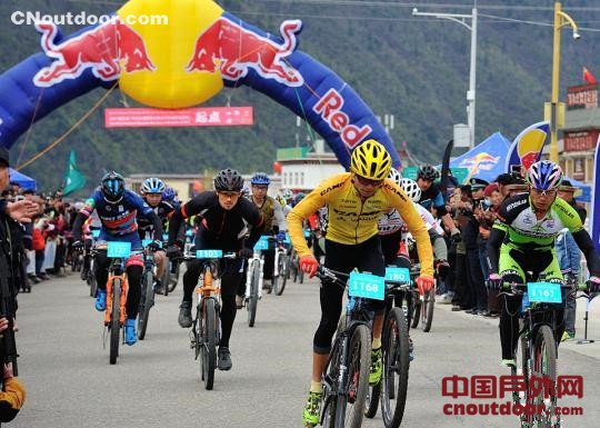 西藏环巴松措国际山地车环湖赛将于4月底举行
