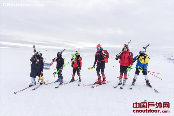 高山滑雪国家集训队阿尔卑斯备战冬奥