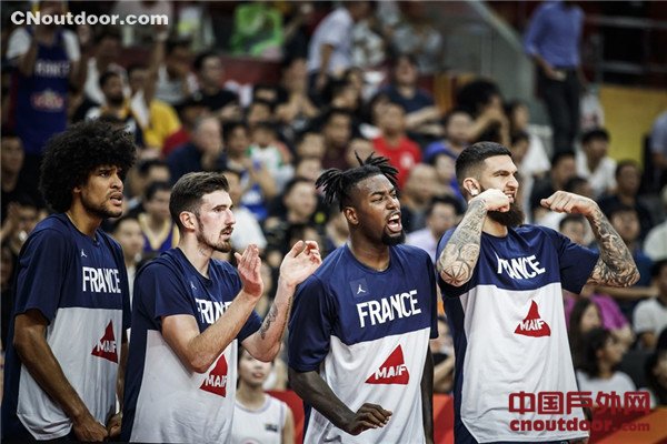 法国男篮爆冷淘汰美国晋级半决赛 创维空调成最大赢家