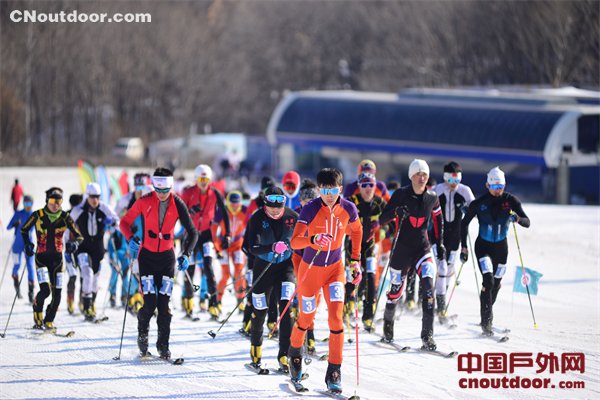 2024全国滑雪登山冠军赛正式开赛